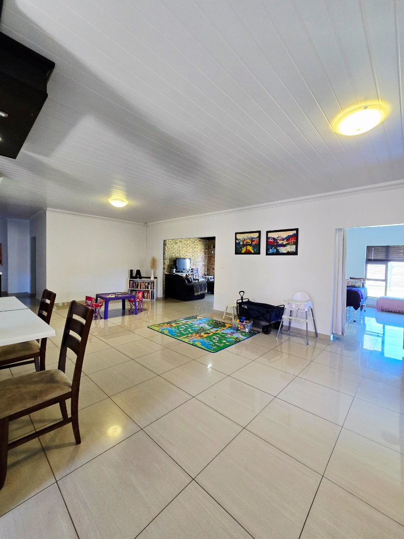 2 Bedroom Property for Sale in Adamayview North West